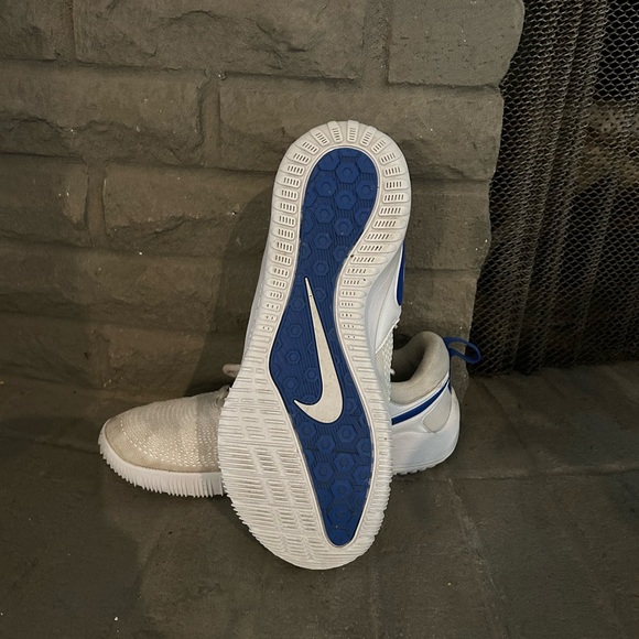 Women's Nike Zoom HyperAce 2 Volleyball Shoes - Picture 2 of 3